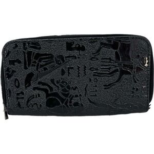 🍀 Center Black Zip Up Faux Patent Leather Designer Wallet Clutch Bag Size Small